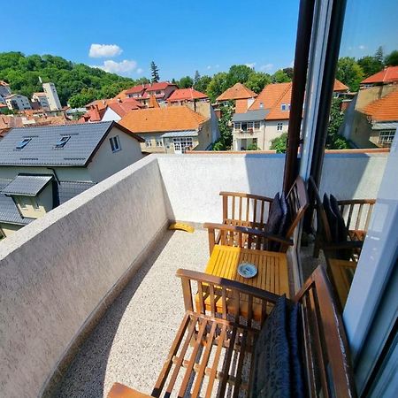 Toma Boutique Apartment Brasov Luaran gambar