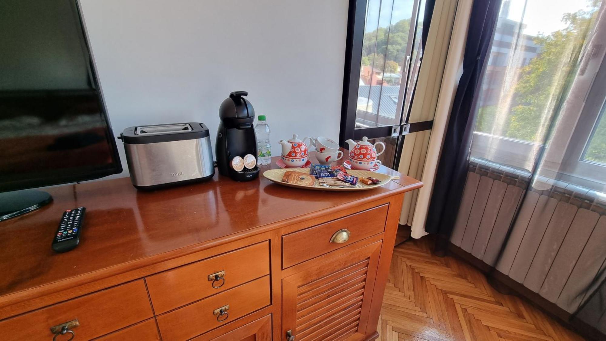 Toma Boutique Apartment Brasov Luaran gambar