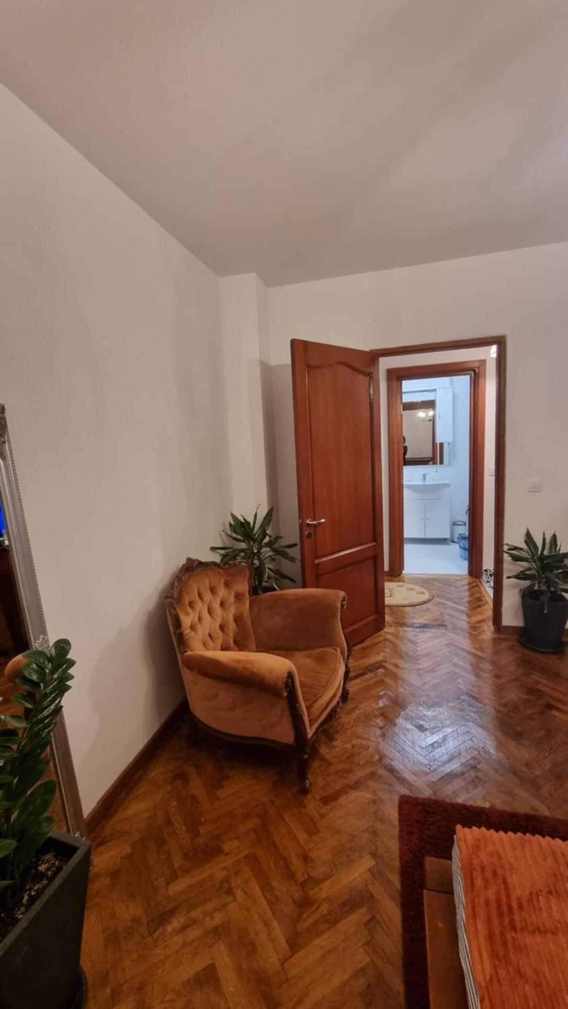 Toma Boutique Apartment Brasov Luaran gambar