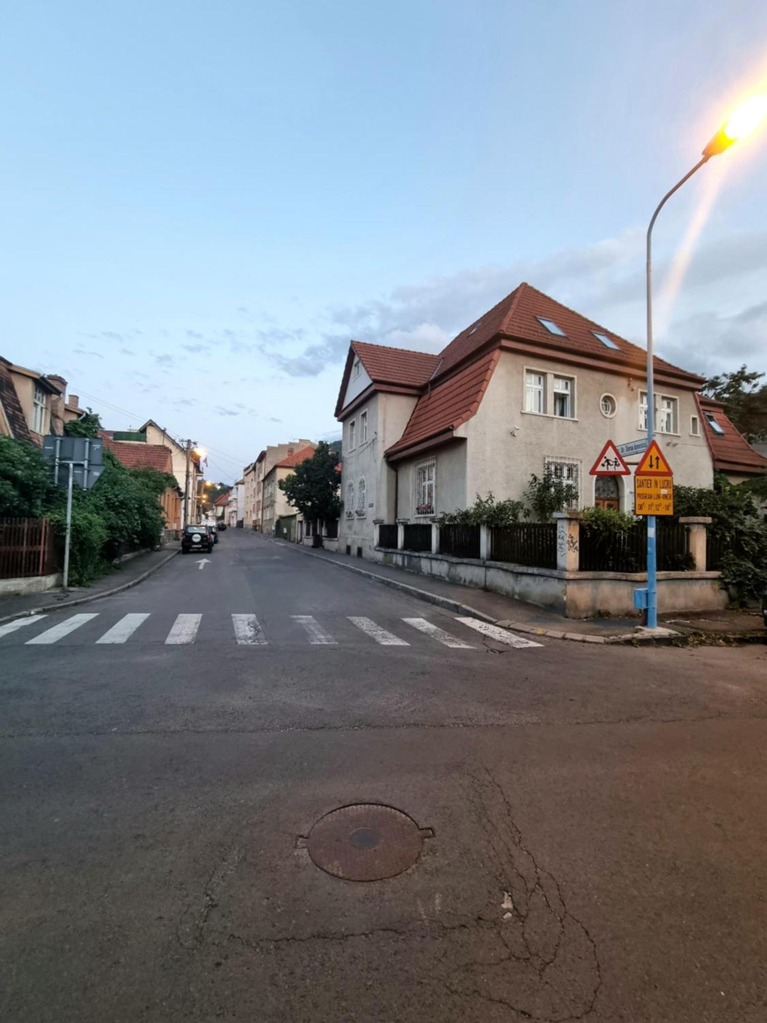 Toma Boutique Apartment Brasov Luaran gambar
